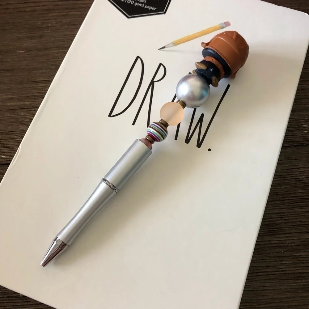 Disney Doorables: UP: Beta handmade beaded pen